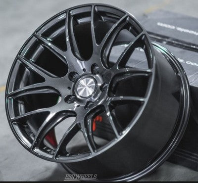ESR SR12 GUNMETAL 19x10.5 5X120 ET22 CB74.1