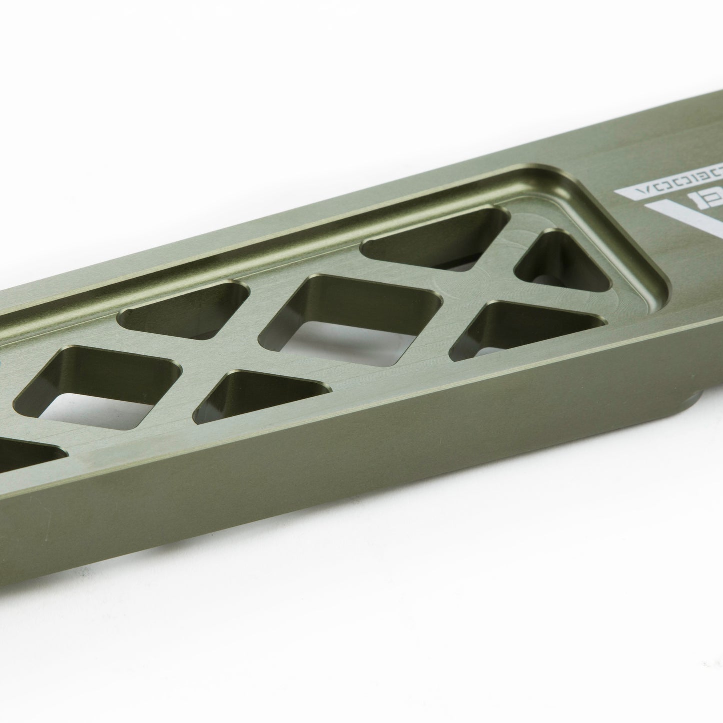 Voodoo 13 'Rear Lower Control Arms with +5 to -5 degrees of Camber #LOSC-0100RA