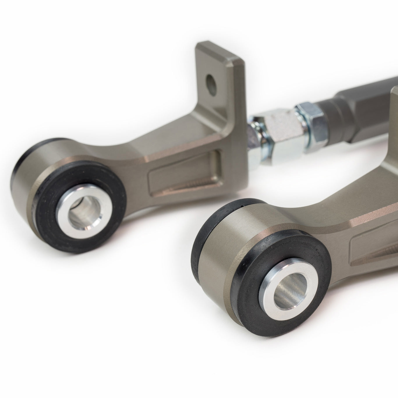 Voodoo 13 Rear Lateral Links offer +2.5 to -1.5 degree Camber Adjustments #LLSU-020F-HC