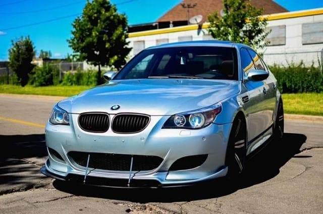 2004-2009 BMW E60 M5 Side Splitters