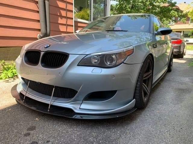 2004-2009 BMW E60 M5 Side Splitters