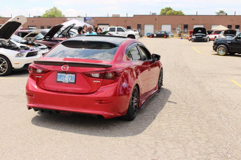 2014+ Mazda 3 Sedan/hatchback Side Splitters