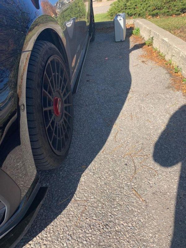 2015-2017 Volkswagen GTI mk7 Side Splitters