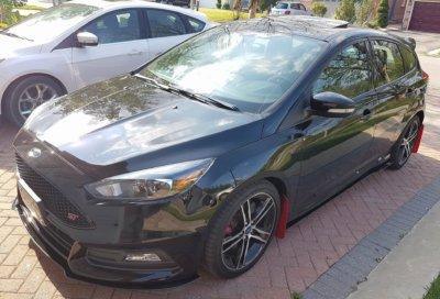 2015+ Ford Focus ST Side Splitters