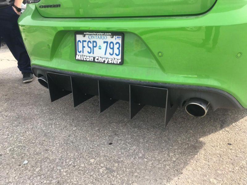2015+Dodge Charger SCAT PACK/hellcat/daytona 392/srt 392 Rear Diffuser version 1 +Rear corner spats Ventus AutoWorks 