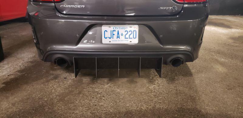 2015+Dodge Charger SCAT PACK/hellcat/daytona 392/srt 392 Rear Diffuser version 1 +Rear corner spats Ventus AutoWorks 