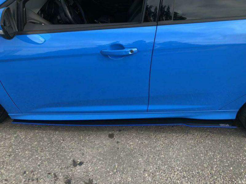 2016+ Ford Focus RS Side Splitters