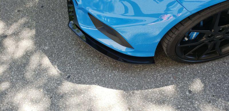 2016+ Ford focus RS Front Splitter