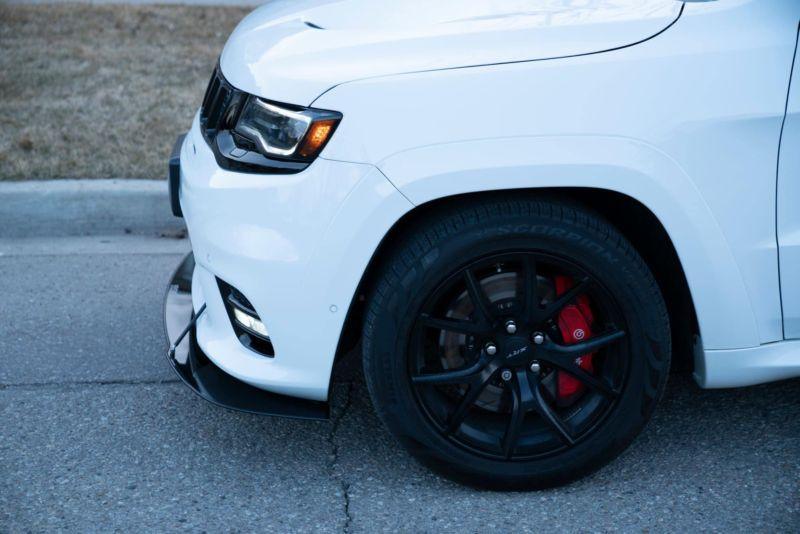 2017+ Jeep grand cherokee srt/srt8/trackhawk Front Splitter Ventus AutoWorks 