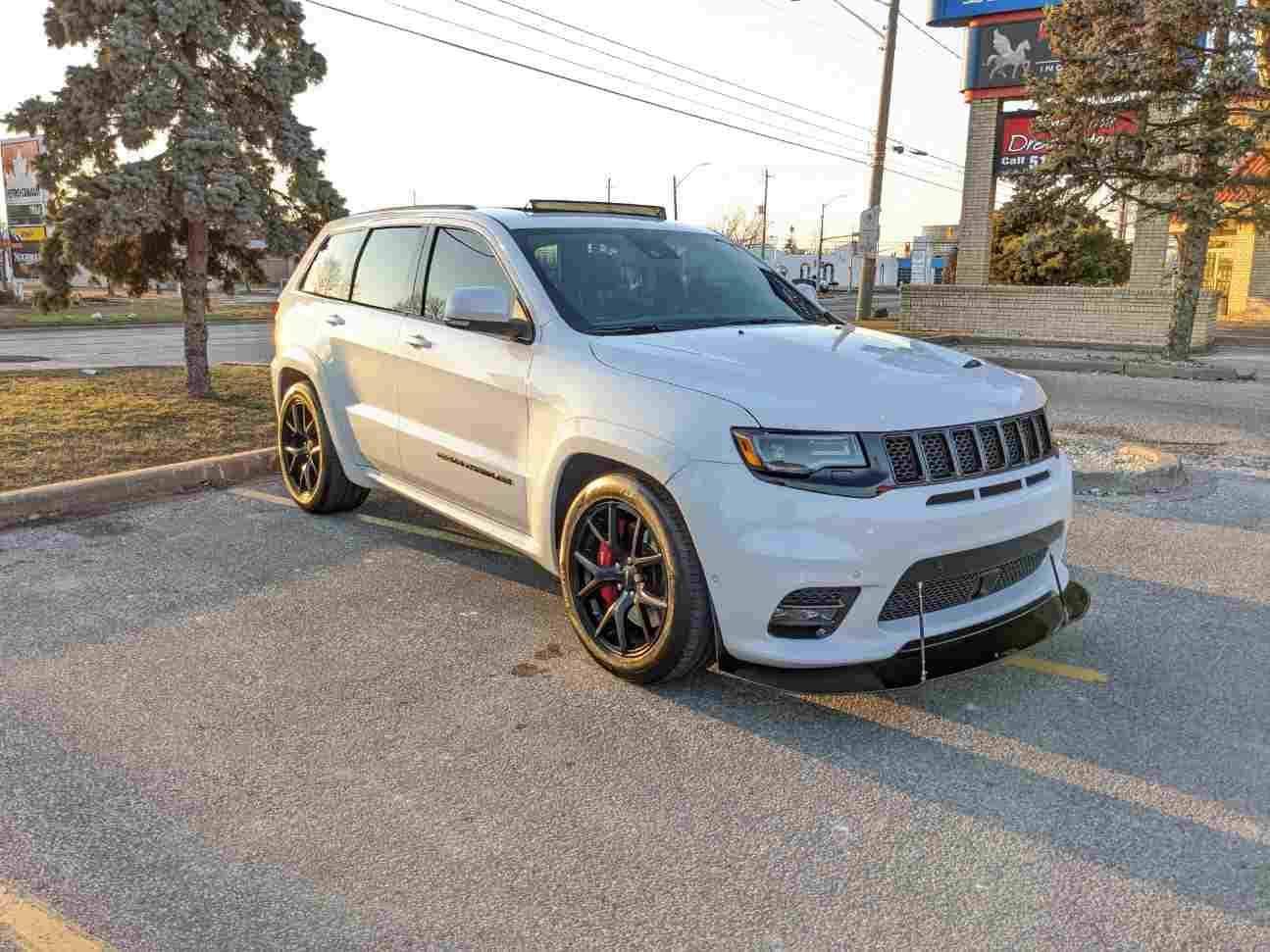 2017+ Jeep grand cherokee srt/srt8/trackhawk Front Splitter Ventus AutoWorks 