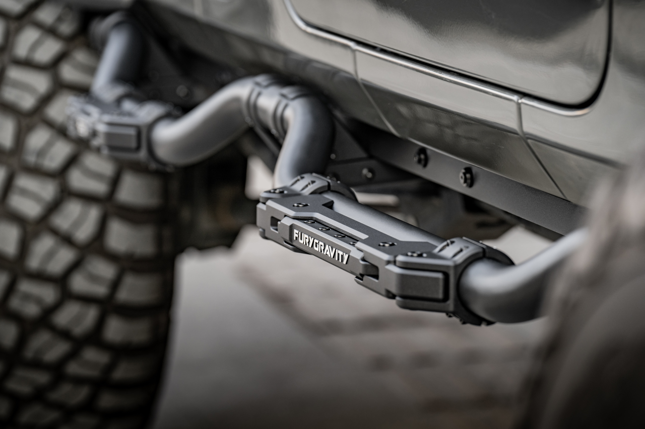 FuryGravity JLU RUNNING BOARDS W/ DROP STEPS - Side Steps - DW-JW-FG-1303-03