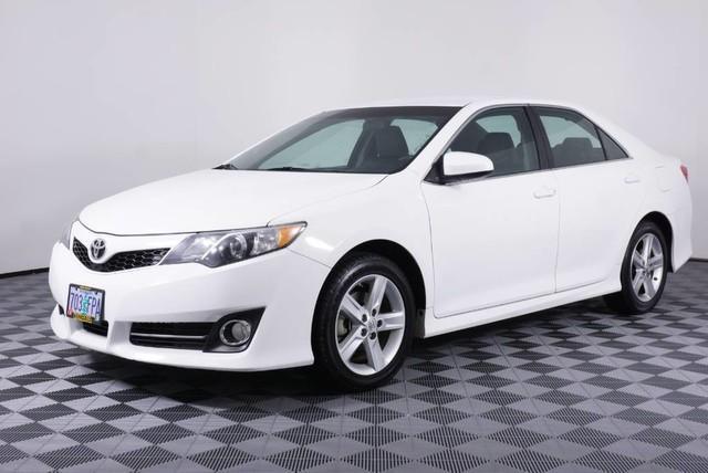 2012-2014 Toyota camry se Front Splitter  Too Fast Autoparts
