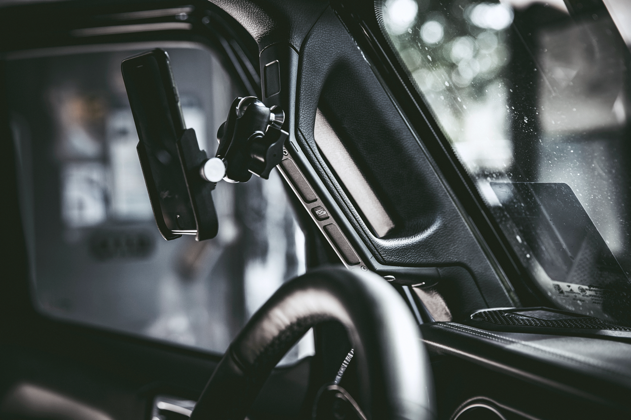 FuryGravity JL/JT A-PILLAR GRAB HANDLE MOUNT - Dash Mounts - DW-JW-FG-4216-07