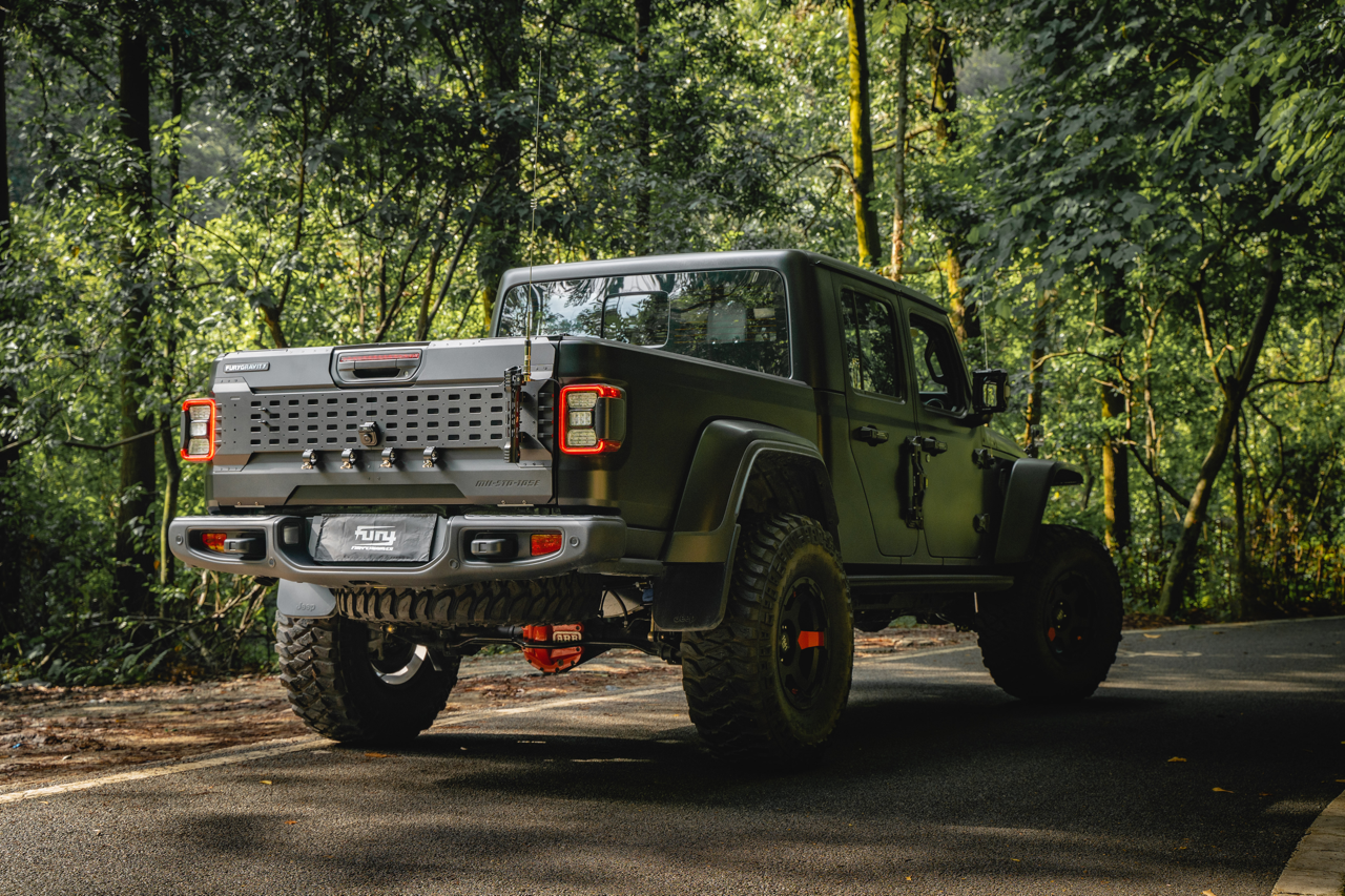 FuryGravity JT TAILGATE MOLLE PANEL W/CAMERA RELOCATION - Cargo Organization - DW-JW-FG-2513-05