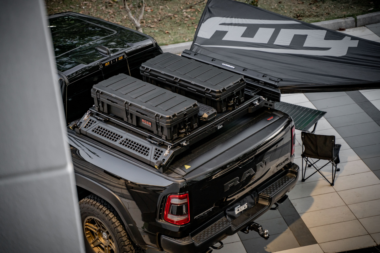 FuryGravity AWNING W/SIDE WALL - Rooftop Tents - DW-JW-FG-3636-00