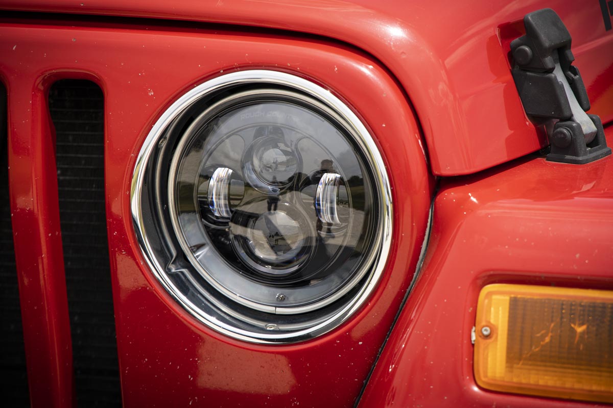 7 Inch Headlight | Pair | Jeep Wrangler JK (07-18)/Wrangler TJ (97-06)
