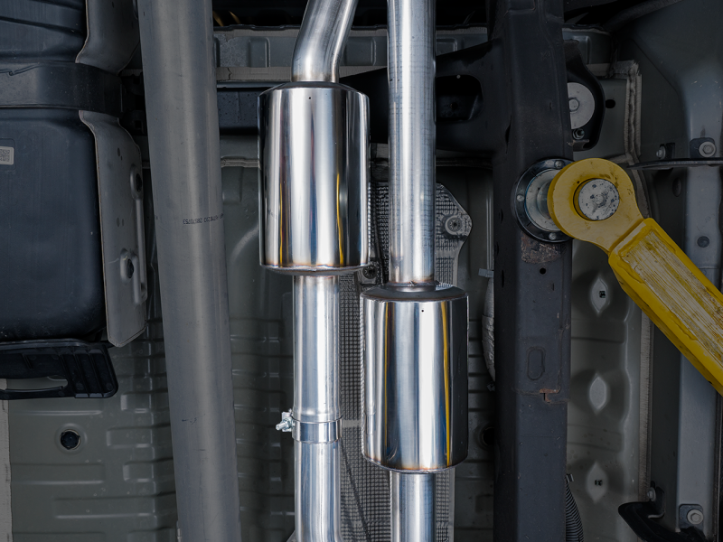 AWE Tuning 4th Gen GM 1500 6.2L 0FG Cat-Back Split Rear Exit (w/ Bumper Cutouts) - Quad Chrome Tips