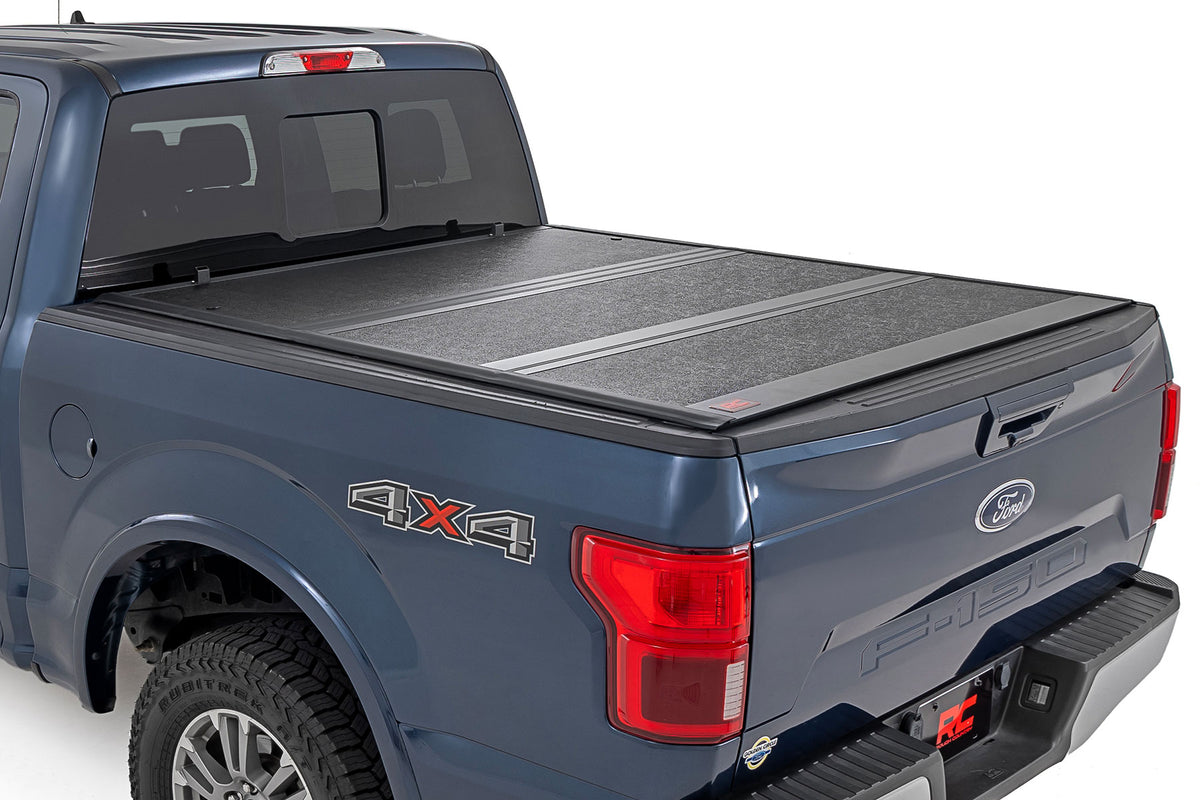 Hard Low Profile Bed Cover | 5'7" Bed | Ford F-150 (21-23)/F-150 Lightning (2022)