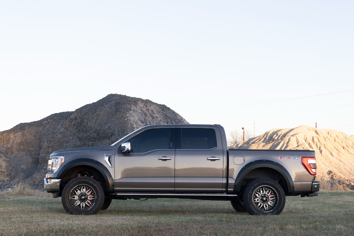 Pocket Fender Flares | JS Iconic Silver | Ford F-150 2WD/4WD (21-23)