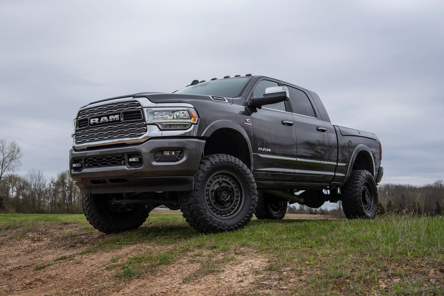 5.5 Inch Lift Kit w/ Radius Arm | Ram 2500 (19-24) 4WD | Gas