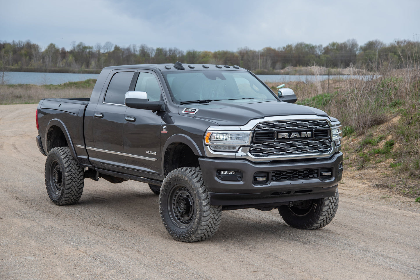 5.5 Inch Lift Kit w/ Radius Arm | Ram 2500 (19-24) 4WD | Gas