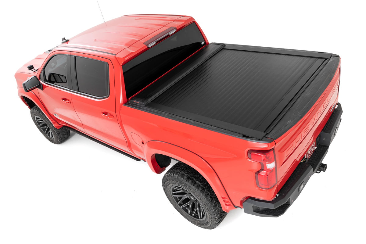 Retractable Bed Cover | 5'10" Bed | Chevy/GMC 1500 (19-23)