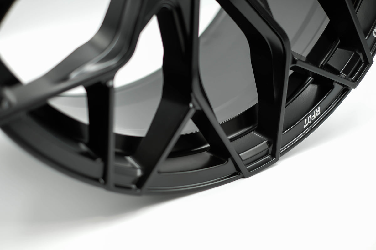 Superspeed Matt Black Flow Form RF07 - 5x114.3
