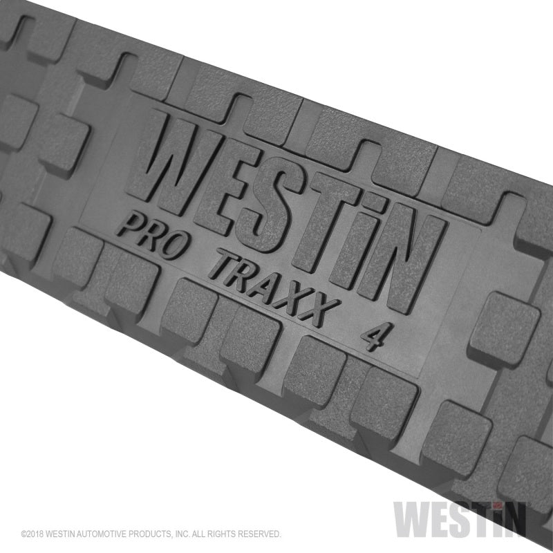 Westin 2019-2026 Chevy Silverado/Sierra 1500 Crew Cab Non LD PRO TRAXX 4 Oval Nerf Step Bars - Black