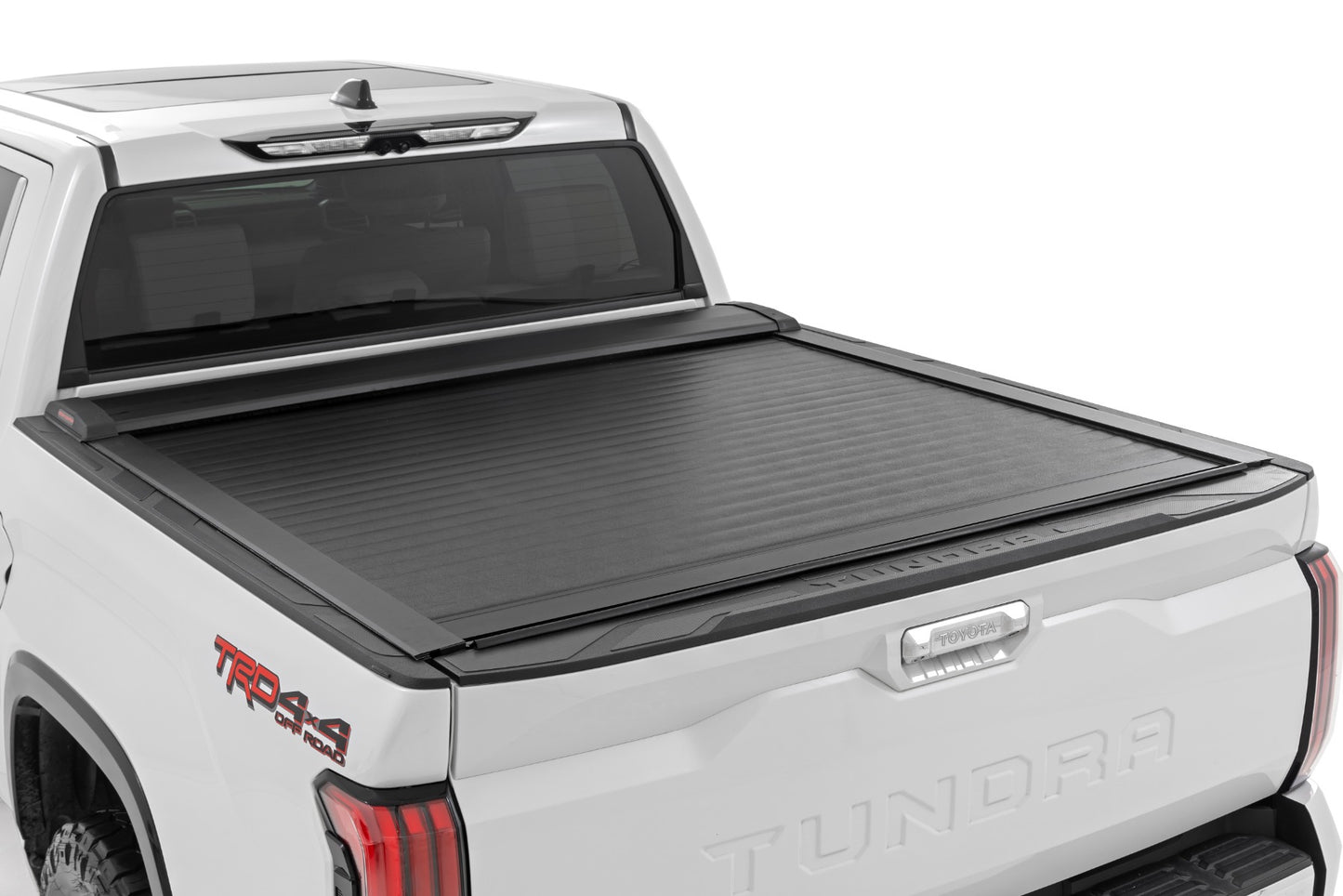 Retractable Bed Cover | 5'7" Bed | Toyota Tundra 2WD/4WD (22-23)