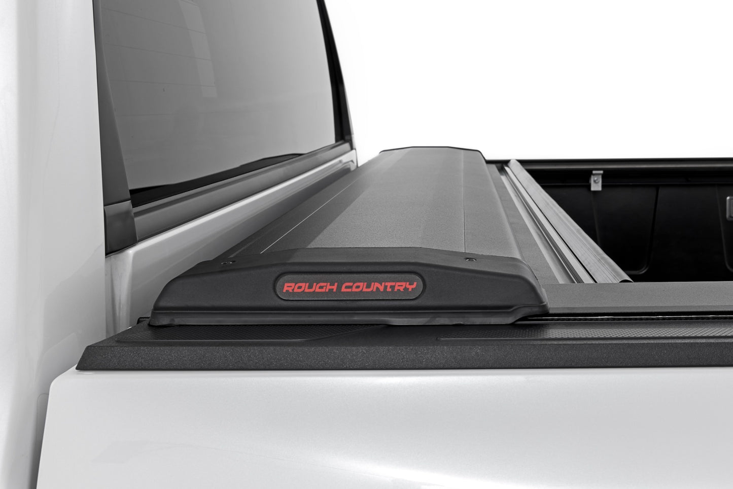 Retractable Bed Cover | 5'7" Bed | Toyota Tundra 2WD/4WD (22-23)
