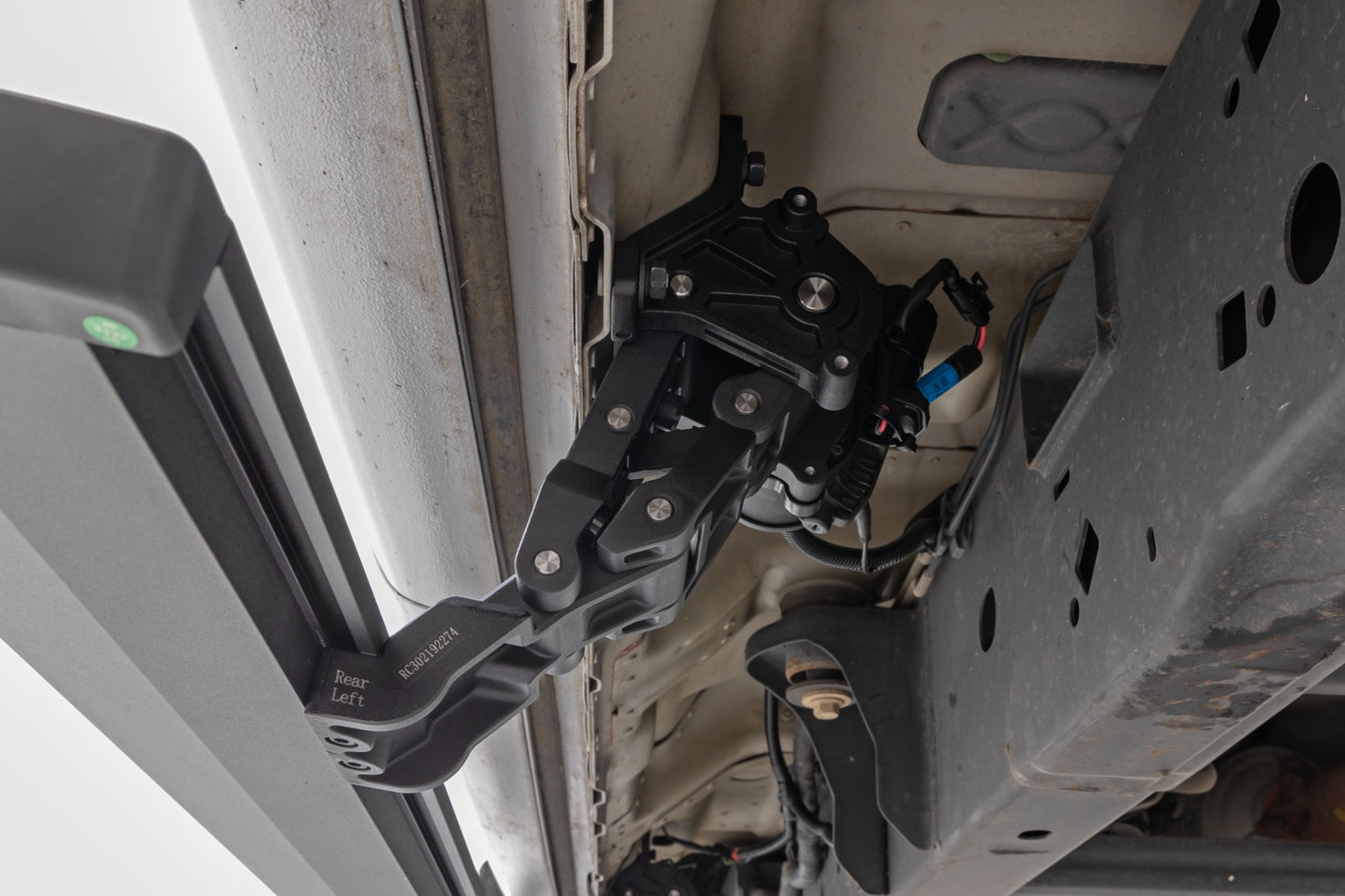 Power Running Boards | Lighted | Crew Cab | Ford F-150/F-150 Raptor (09-14)