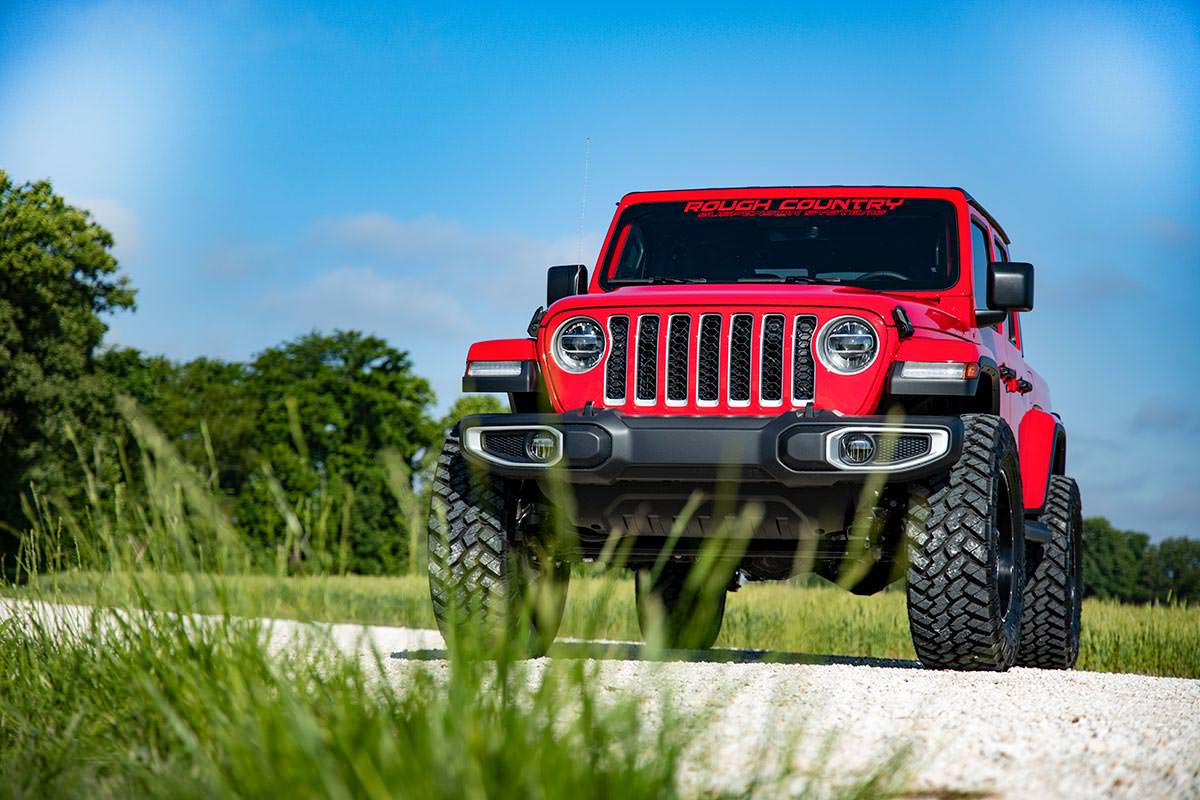 3.5 Inch Lift Kit | Springs | M1 | Jeep Gladiator JT 4WD (20-23)