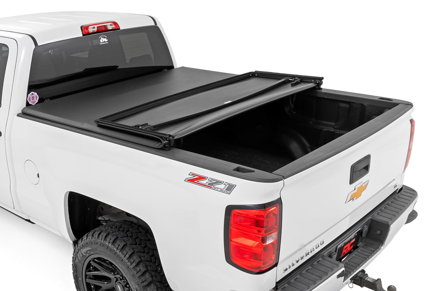 Bed Cover | Tri Fold | Soft | 6'7" Bed | Chevy/GMC 1500 (14-18)
