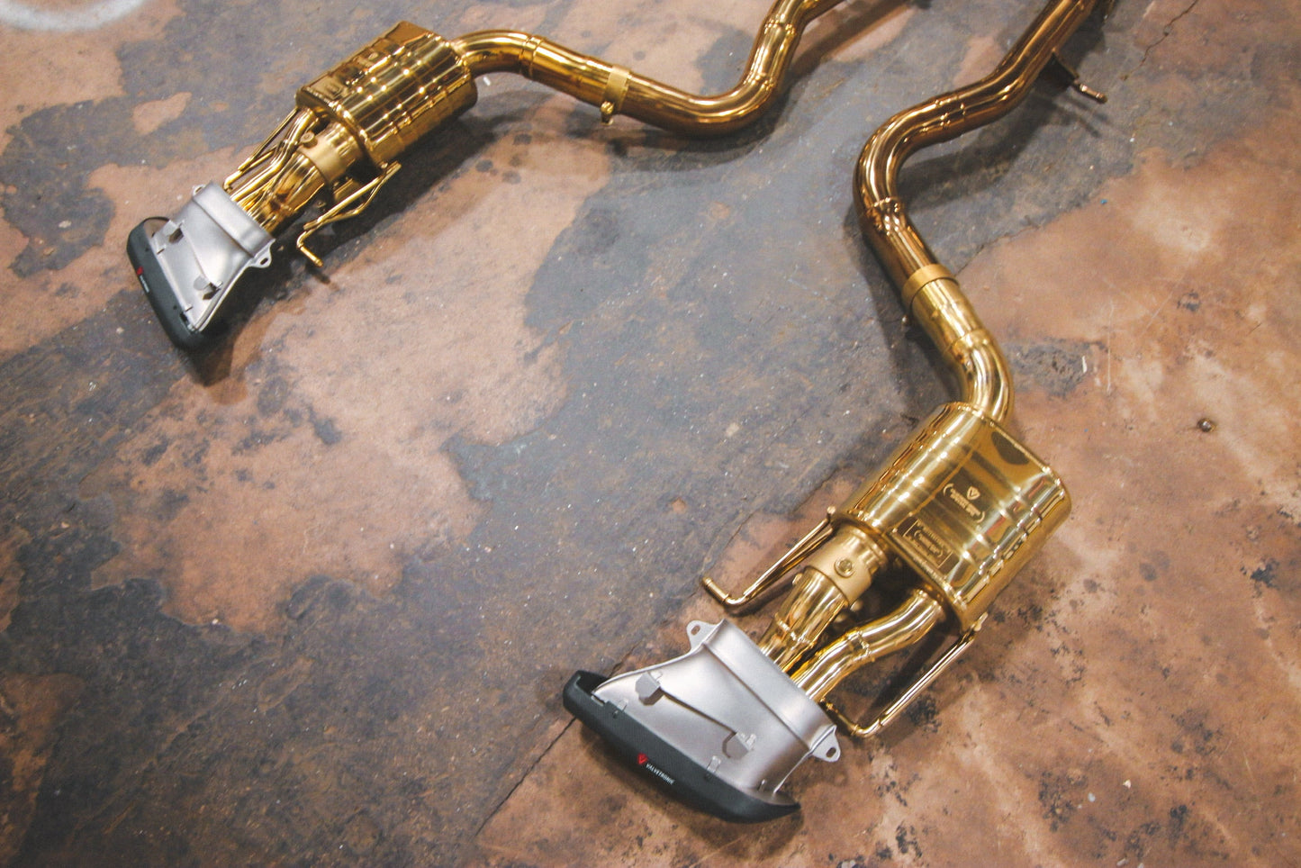 Mercedes W213 E63 AMG / AMGs Valved Sport Exhaust System