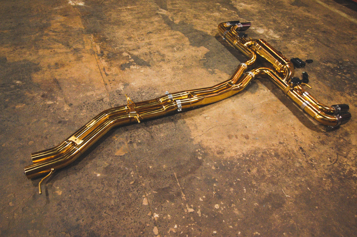 Lamborghini Urus Valved Sport Exhaust System