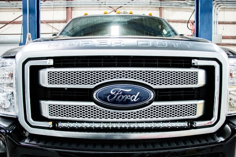 LED Light Kit | Grill Mount | 30" Chrome Single Row | Ford F-250/F-350 Super Duty (11-16)